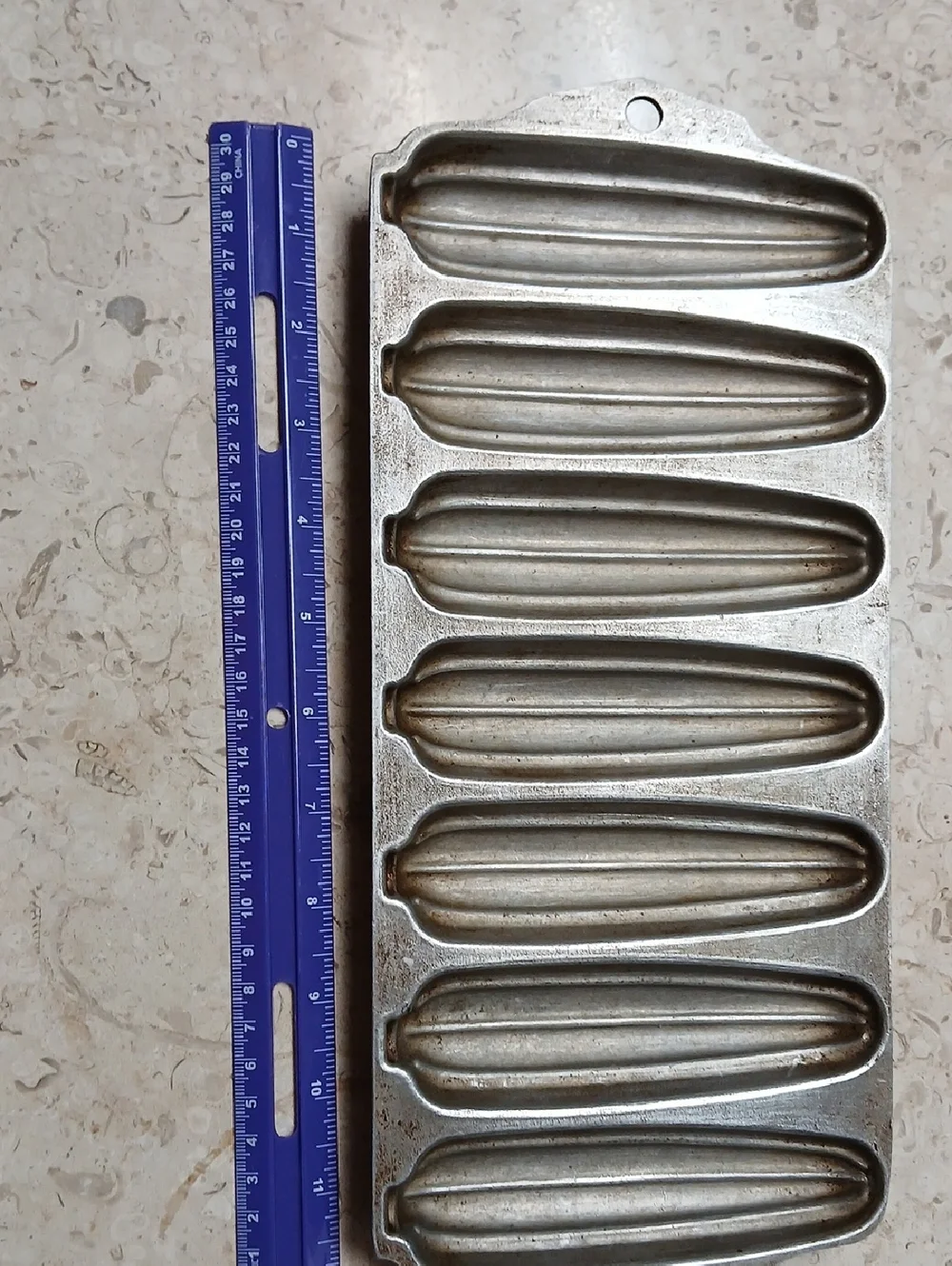 Vintage Wearever Aluminum Corn Muffin Pan
